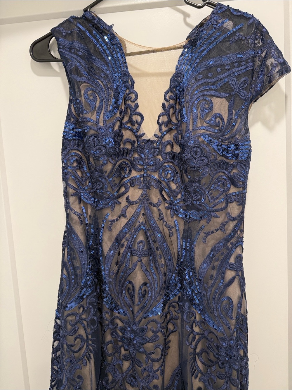 Navy Blue Sequined Lace Prom Dress - Elegant Embroidered Evening Gown